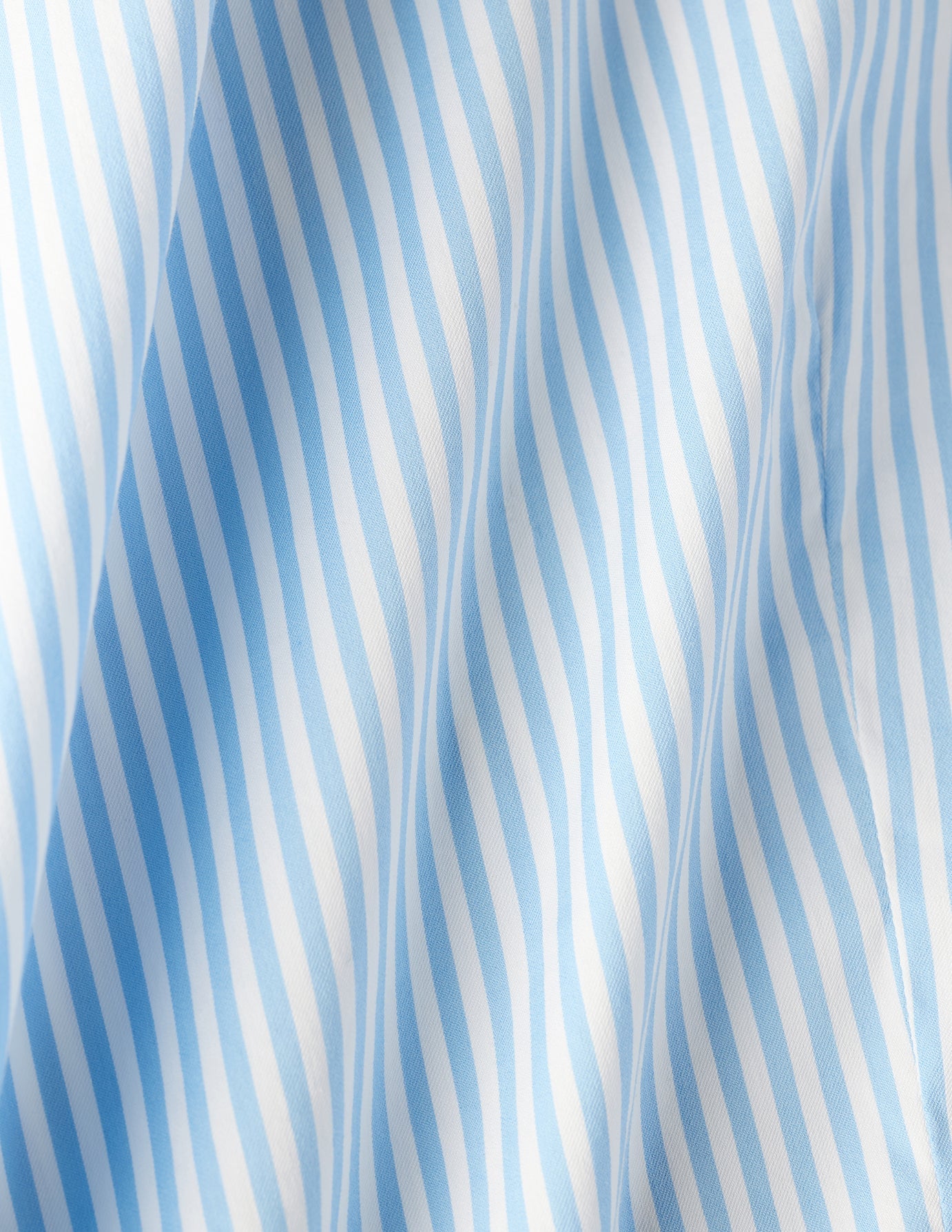 Elevated Shirt Light Blue Stripe Thin Regular